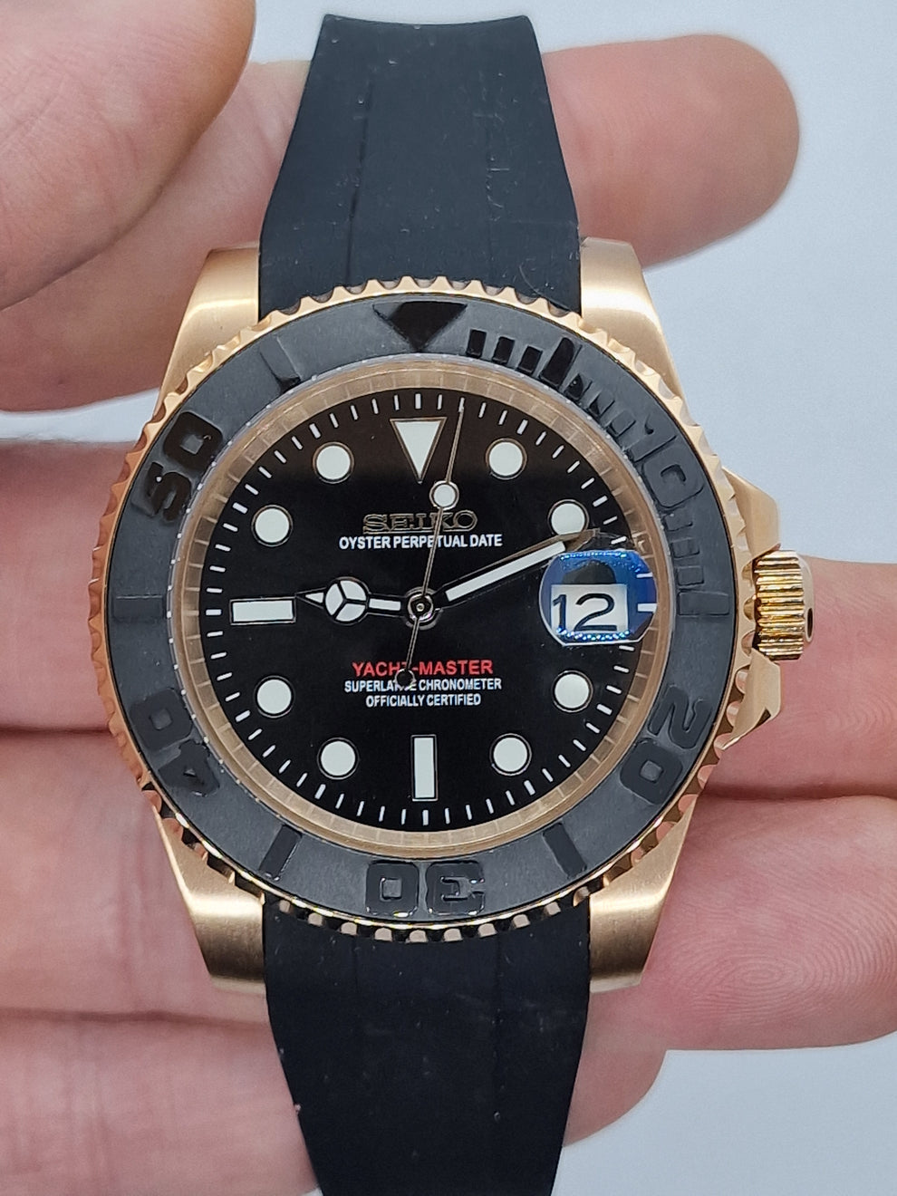 Yachtmaster Rose Gold Black Mod