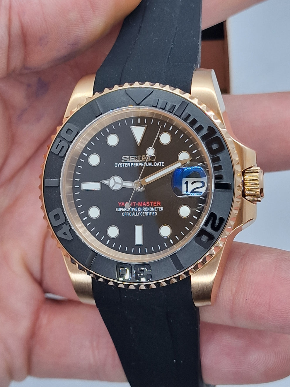 Yachtmaster Rose Gold Black Mod