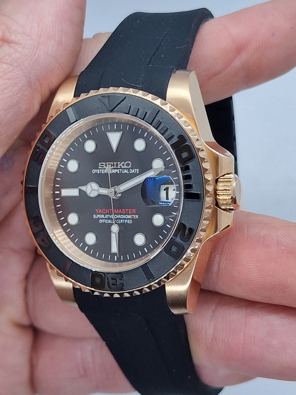Yachtmaster Rose Gold Black Mod