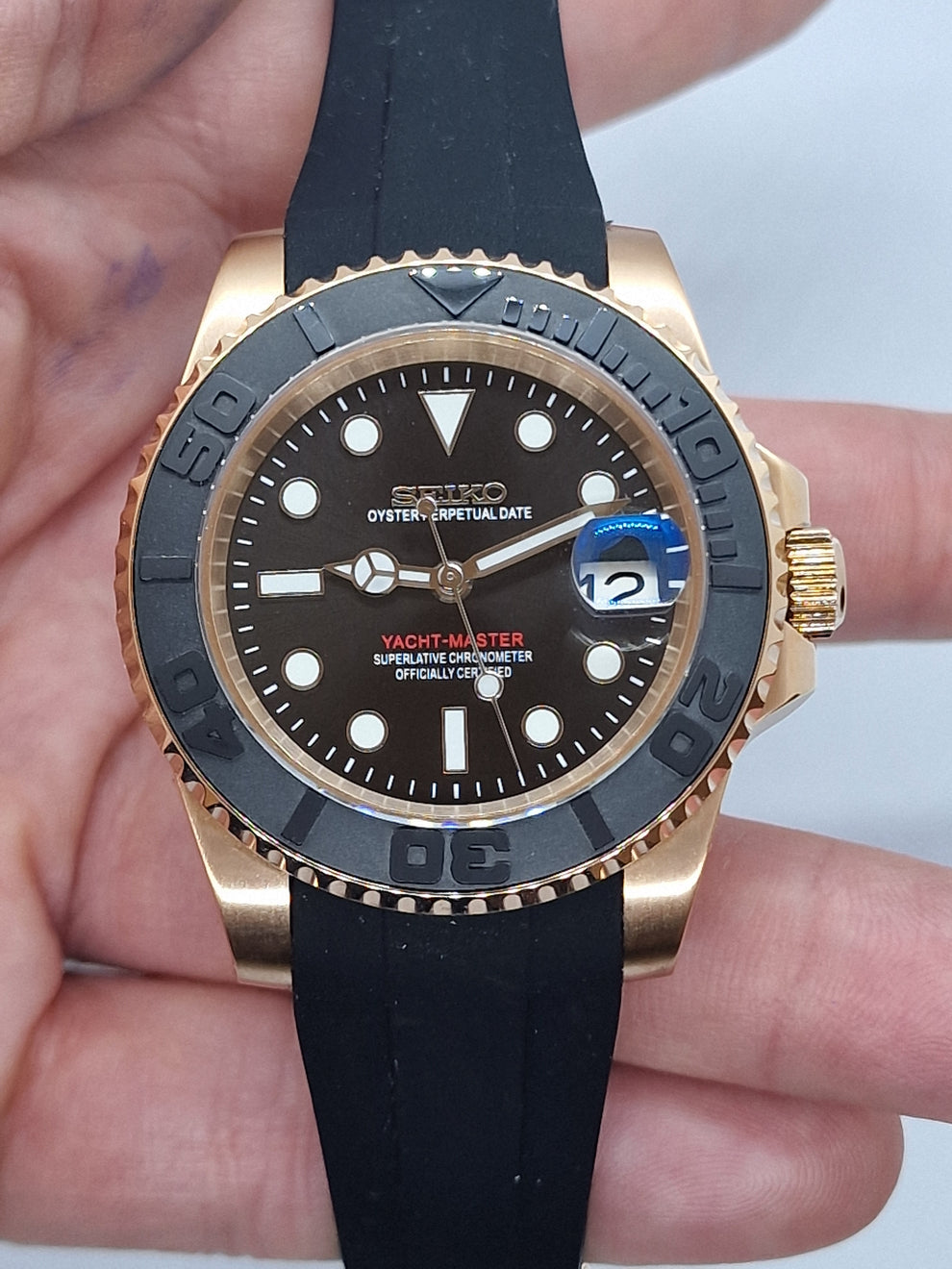 Yachtmaster Rose Gold Black Mod