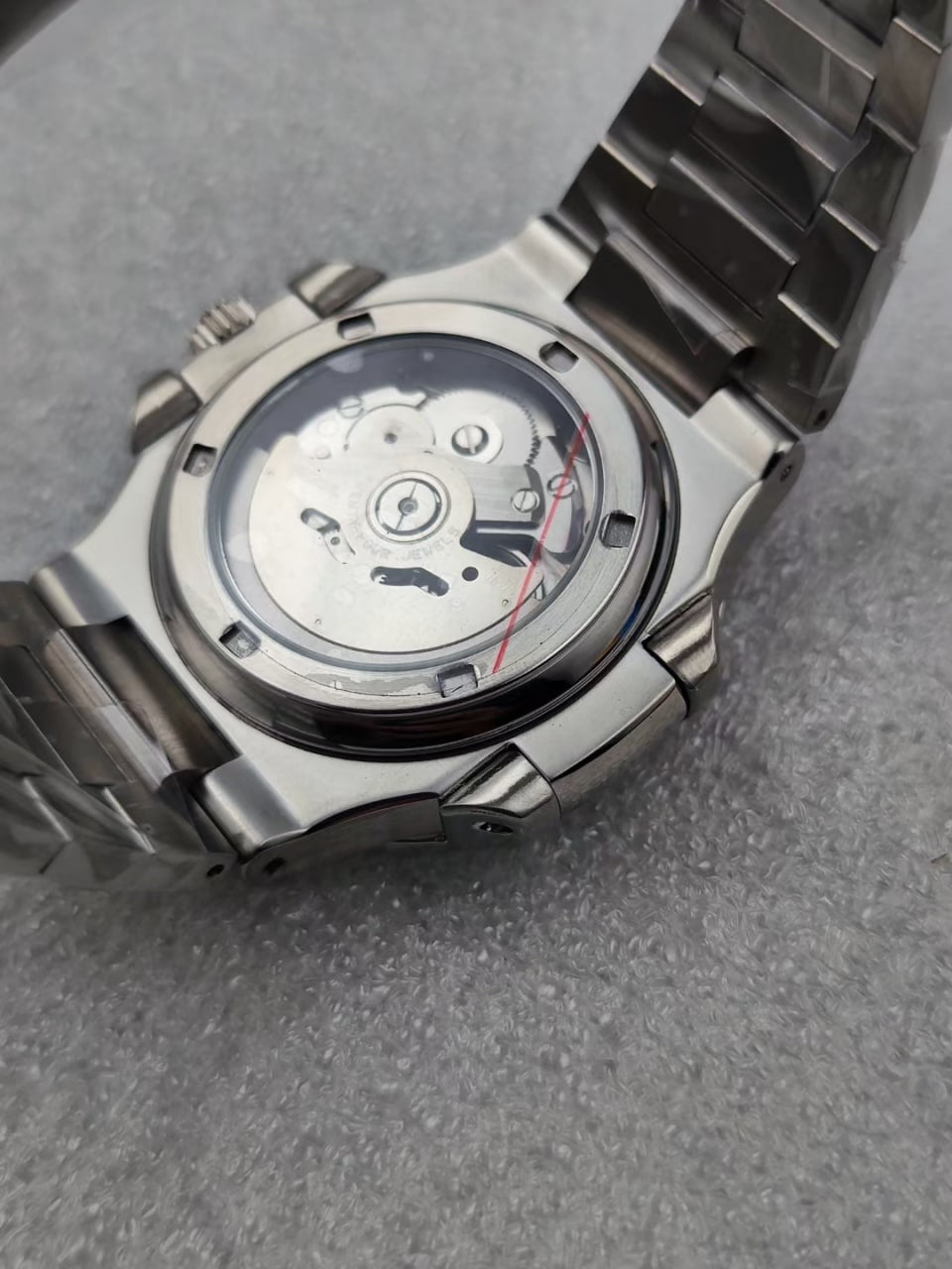 Nautilus Steel White Mod (Diamond Bezel)