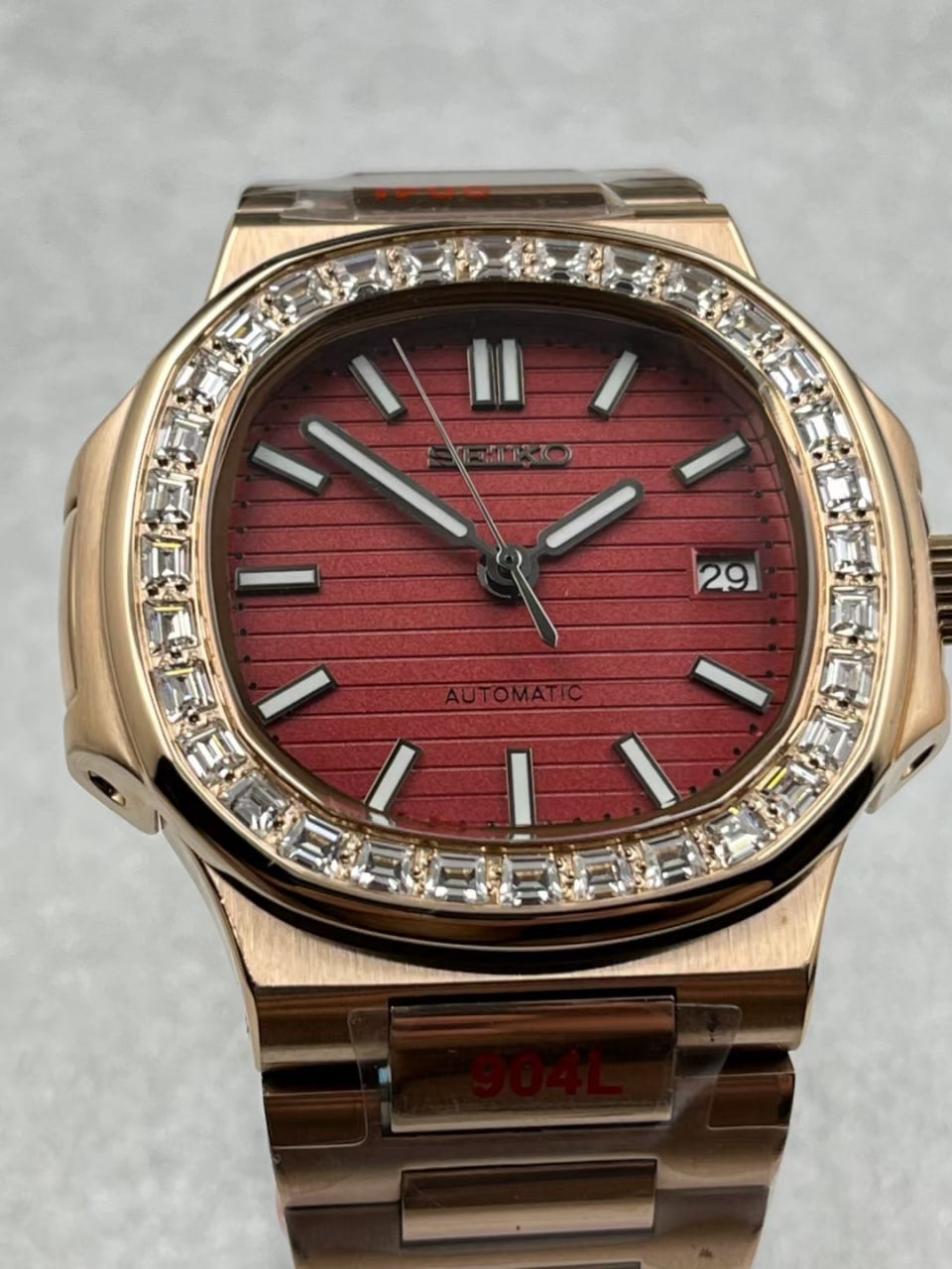 Nautilus Rose Gold Wine Red Mod (Diamond Bezel)
