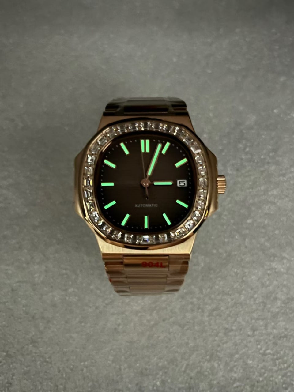 Nautilus Rose Gold Brown Mod (Diamond Bezel)