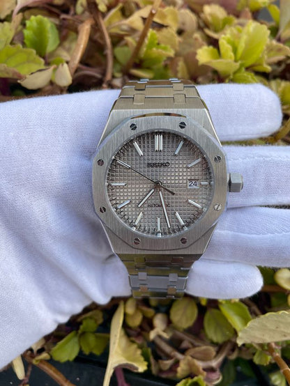 Royal Oak Light Grey Mod