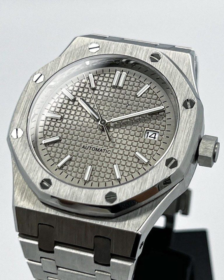Royal Oak Light Grey Mod