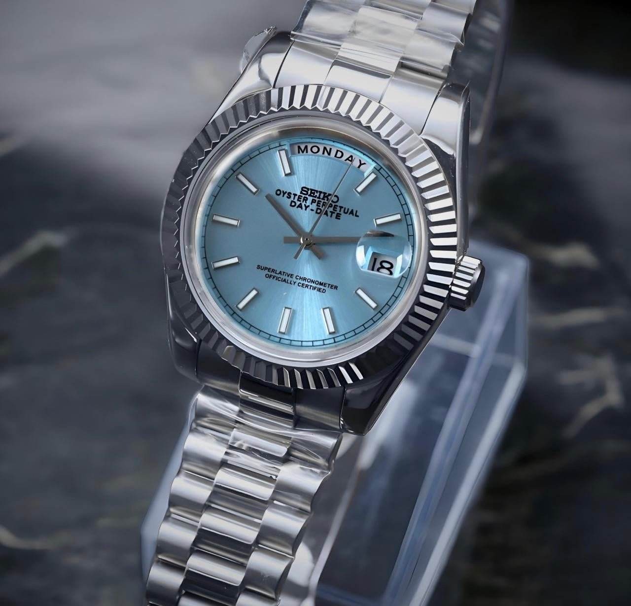 DayDate Steel Ice Mod