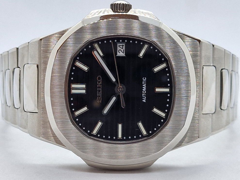 Nautilus Steel Black Mod