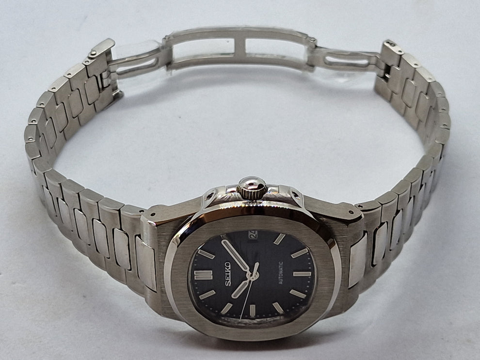 Nautilus Steel Black Mod