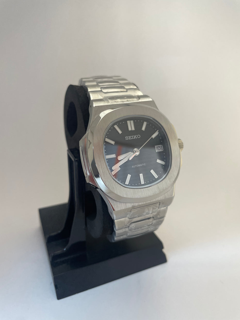 Nautilus Steel Black Mod