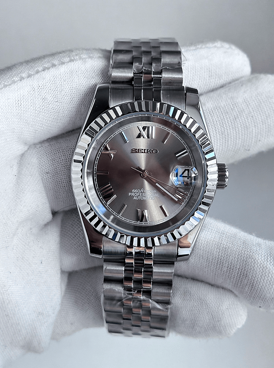 Datejust Grey Roman Mod